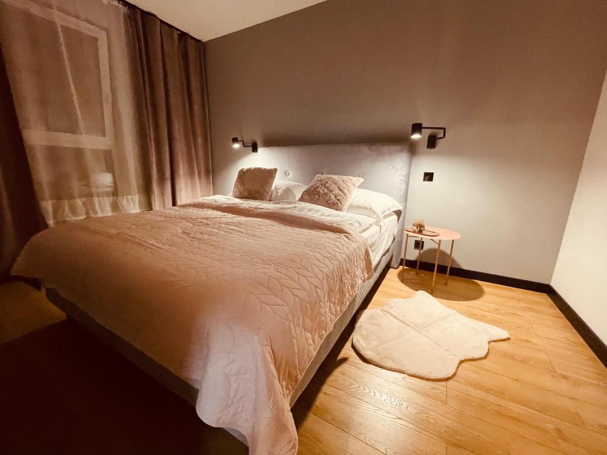 Kobiela Apartments Debowe Tarasy 卡托维兹 外观 照片