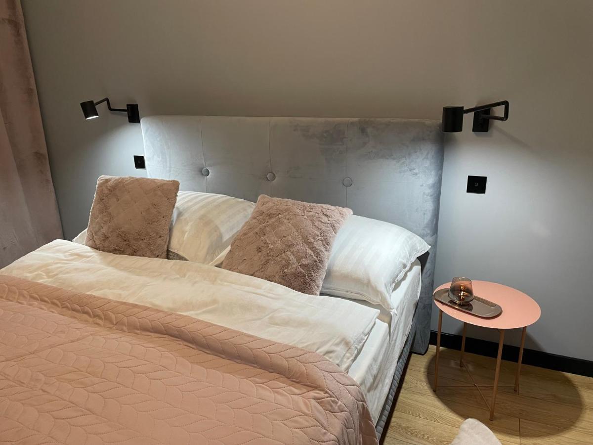 Kobiela Apartments Debowe Tarasy 卡托维兹 外观 照片